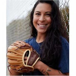 Wilson A2000 SR32 12" Sierra Romero GM Fastpitch Glove: WBW10043412 21 Wilson A2000 SR32 12" Sierra Romero GM Fastpitch Glove: WBW10043412 -Diamond Sport Gear Online Shop 21 0735 2022 A2000 Campaign EPDP GM FP SR32 FRS