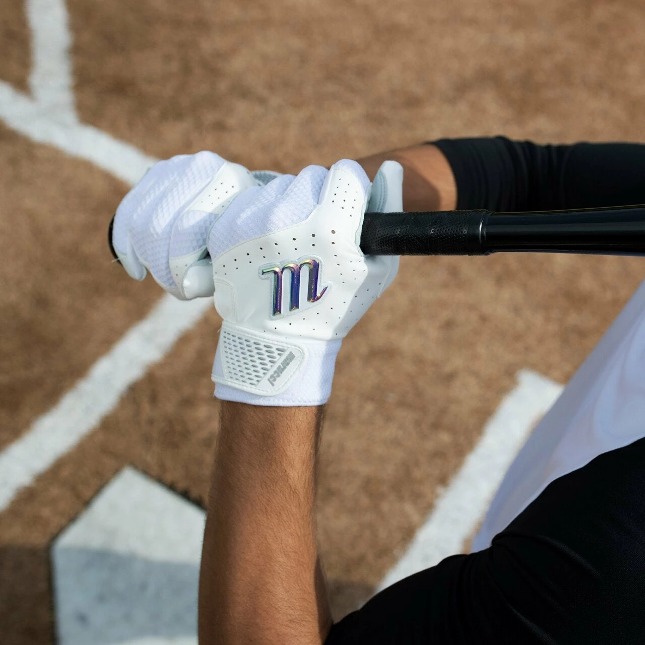 Marucci Crest Adult Batting Gloves: MBGCRST 10 Marucci Crest Adult Batting Gloves: MBGCRST - Image 8