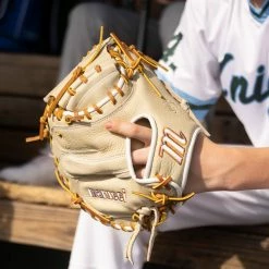 Marucci Oxbow M Type 235C1 33.5" Baseball Catcher's Mitt: MFGOXM235C1 13 Marucci Oxbow M Type 235C1 33.5" Baseball Catcher's Mitt: MFGOXM235C1 -Diamond Sport Gear Online Shop MFGOXM235C1 1 58805.1623088031