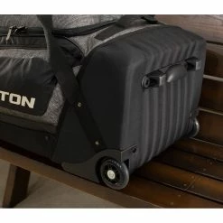 Easton Tank Pro Wheeled Player/Catcher's Bag: 8072679 19 Easton Tank Pro Wheeled Player/Catcher's Bag: 8072679 -Diamond Sport Gear Online Shop MG 3998