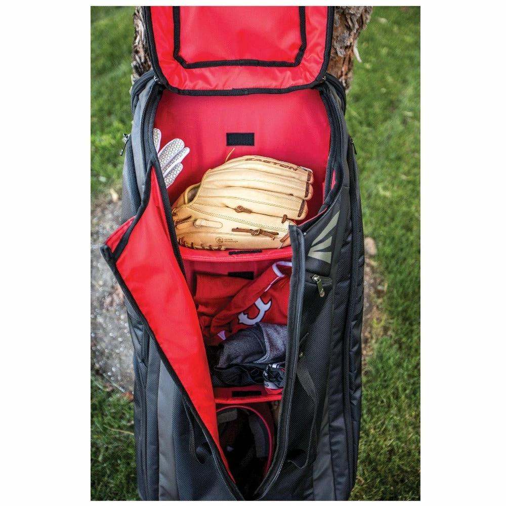 Easton PRO X Wheeled Player/Catcher's Bag: A159040 5 Easton PRO X Wheeled Player/Catcher's Bag: A159040 - Image 3
