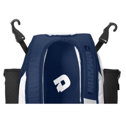 DeMarini Voodoo XL Backpack: WB571080 32 DeMarini Voodoo XL Backpack: WB571080 -Diamond Sport Gear Online Shop WB5710806 8 Voodoo XL Backpack USA Detail