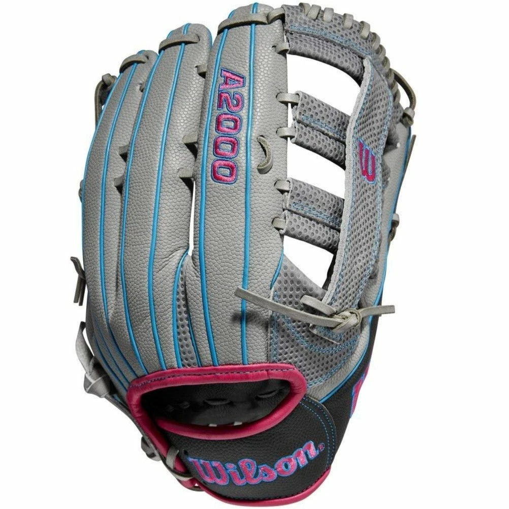 Wilson A2000 SCSP13SS 13" SuperSkin Slowpitch Glove: WBW10040213 3 Wilson A2000 SCSP13SS 13" SuperSkin Slowpitch Glove: WBW10040213