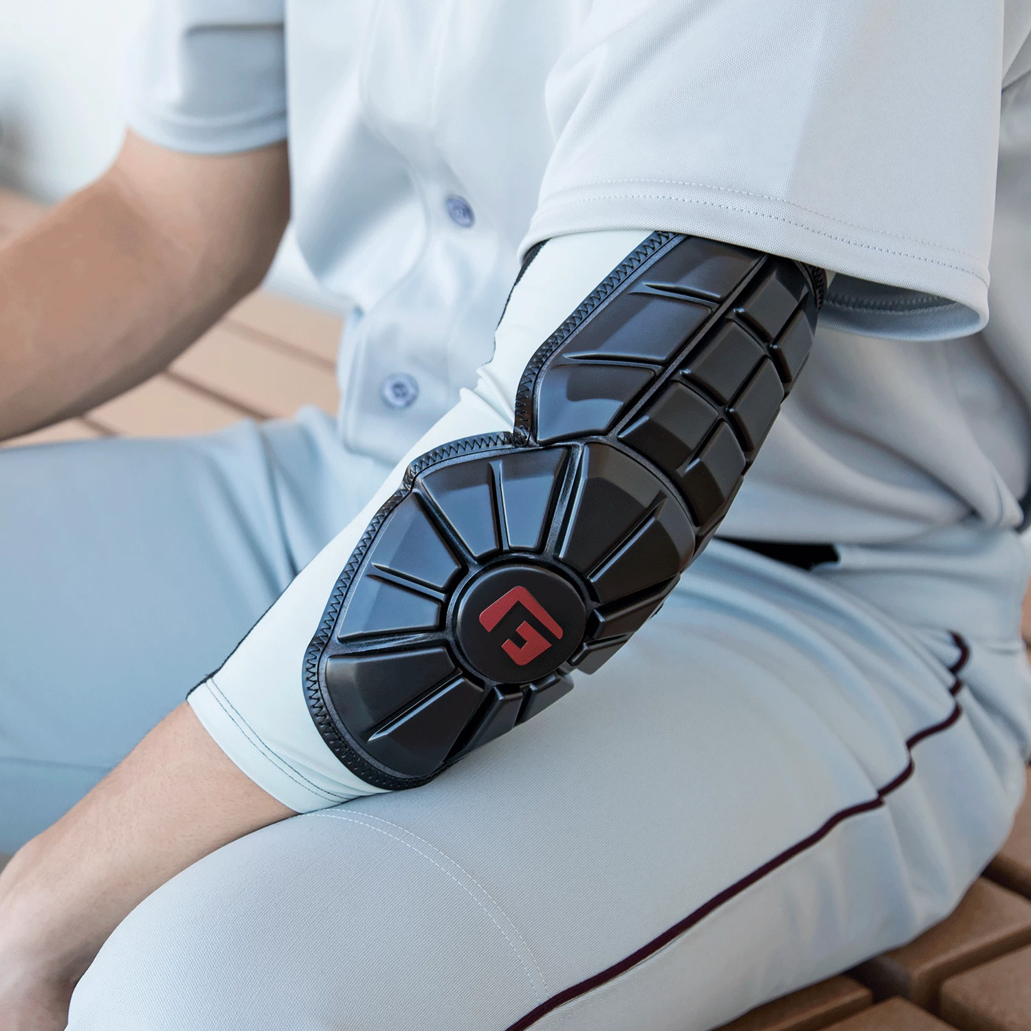 G-Form Pro Extended Batter's Elbow Guard: EP0302 9 G-Form Pro Extended Batter's Elbow Guard: EP0302 - Image 7
