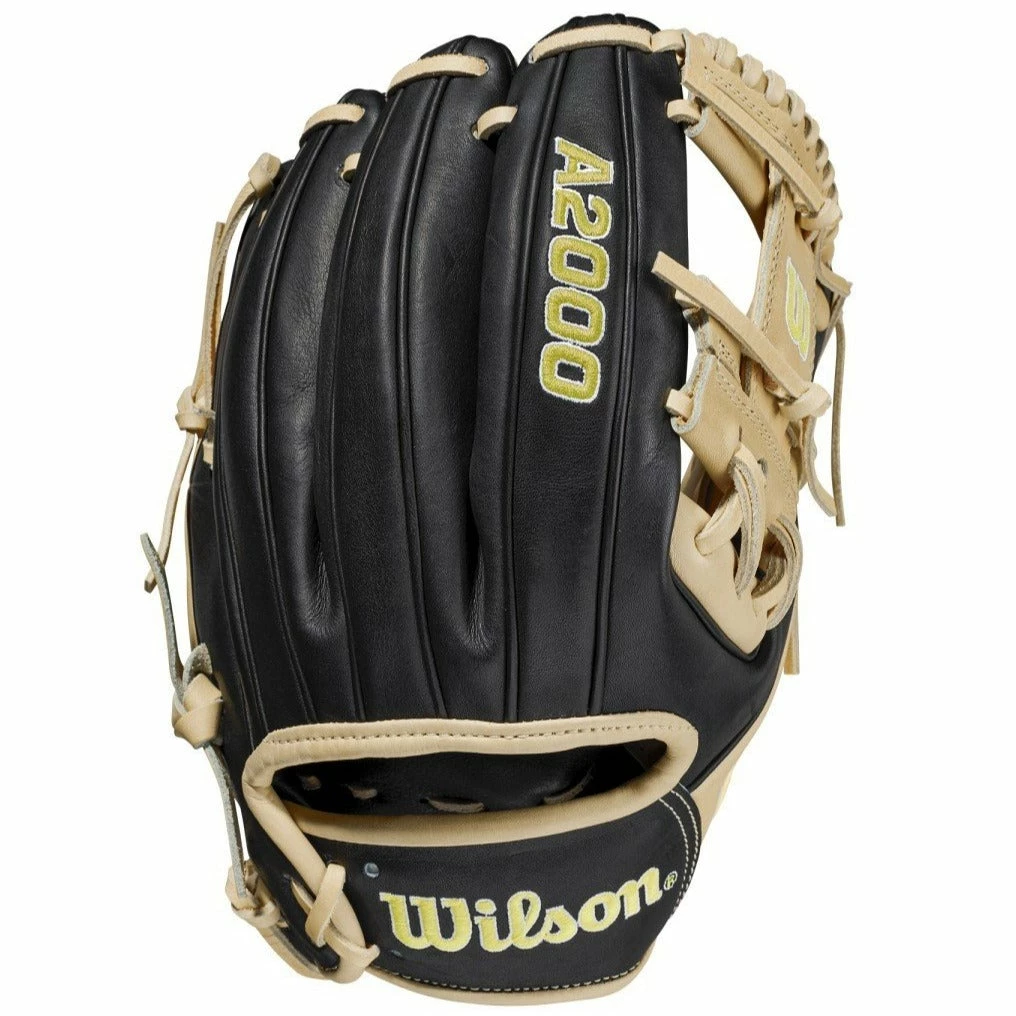 Wilson A2000 1786 11.5" Baseball Glove: WBW100084115 3 Wilson A2000 1786 11.5" Baseball Glove: WBW100084115